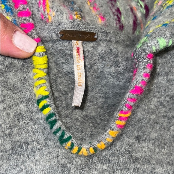 Free People Sweater 🐣🐰with Multicolor Accents - Picture 4 of 10